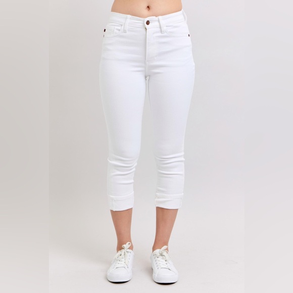 🆕 Judy Blue MR Capri with Cuff  White Cropped Ankle Jeans - Picture 1 of 6